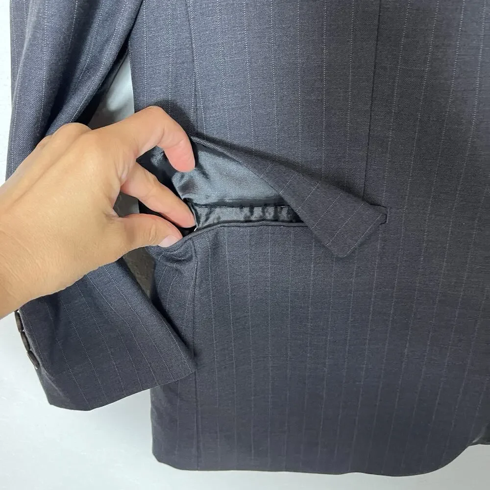 Ralph Ralph Lauren Grey Striped Blazer single breasted 3 button size 40S Wool
